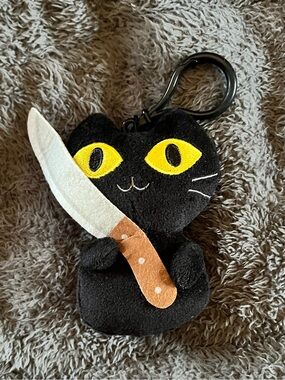*NWOT* SINISTER KITTY KEYCHAIN/BAG CHARM